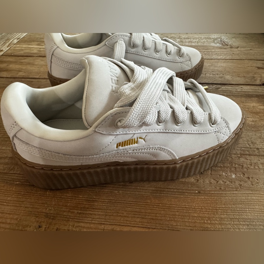 Fenty Puma Creeper Phatty Nubuck Warm White Puma Gold Gum Women’s Size 8.5 - Picture 8 of 12